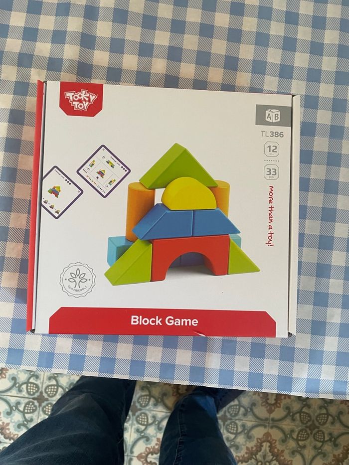 Jeu de blocs en bois