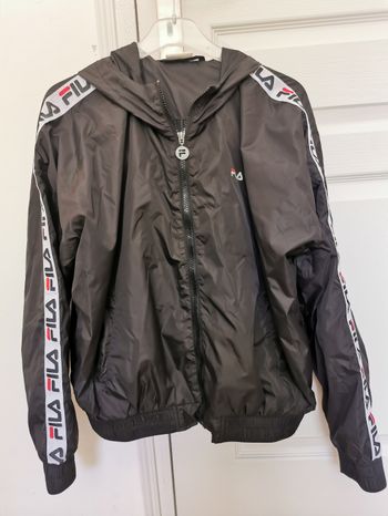 Coupe vent Fila S