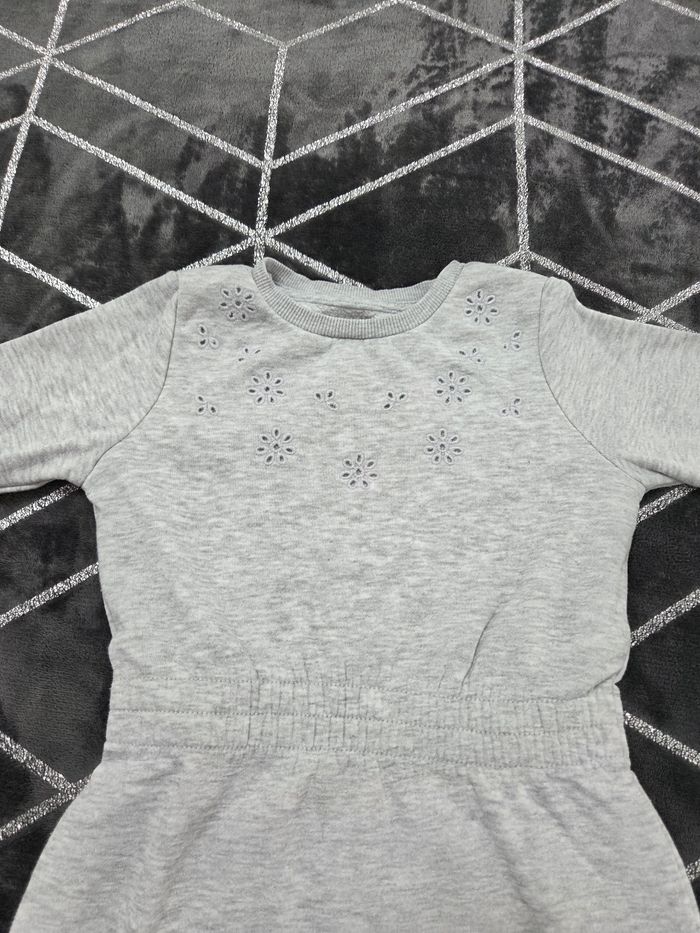 Robe pull kiabi 4 ans - photo numéro 2