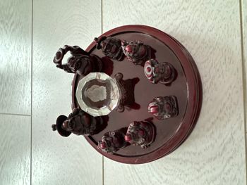 Ensemble de décoration chinois avec des bouddhas