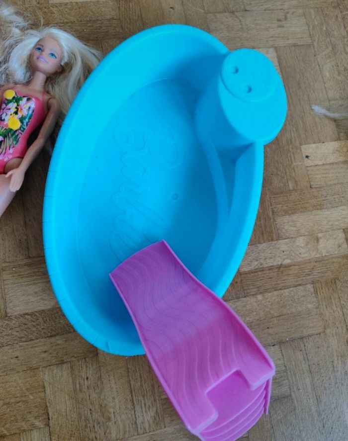 Barbie piscine Mattel - photo numéro 3
