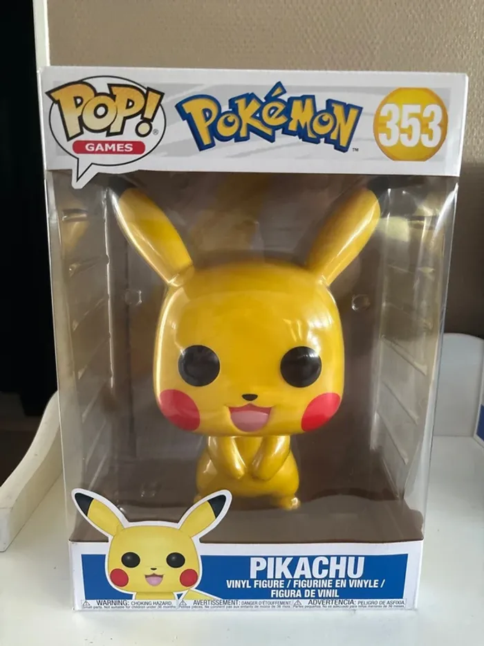 Pop géante Pokémon pikachu jaune 353