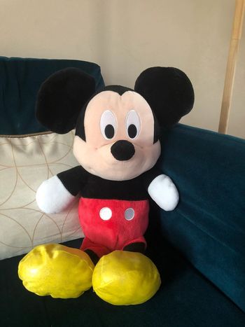 Peluche Mickey