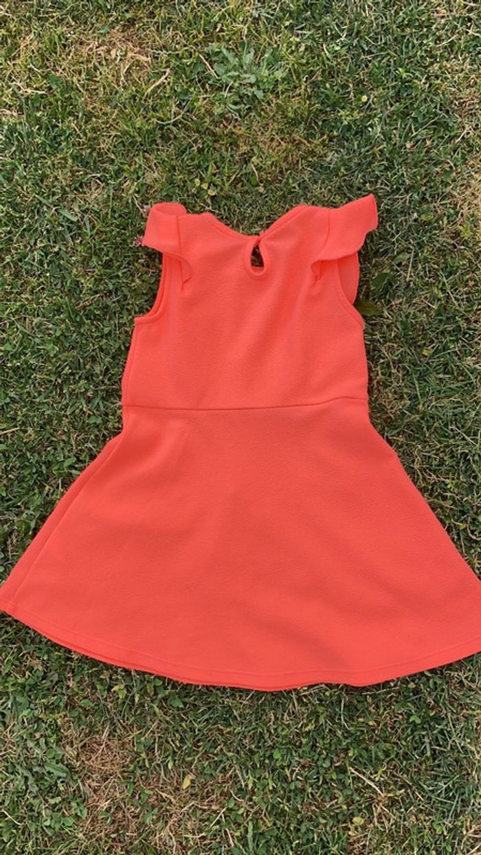 Robe fluo - photo numéro 4