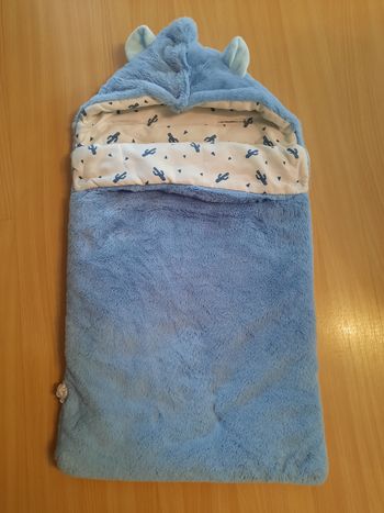 Nid d'ange bébé polaire