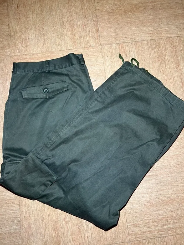 Pantalon sans marque - photo numéro 4