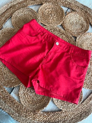 Short rouge 😍 Taille 40 - Divided