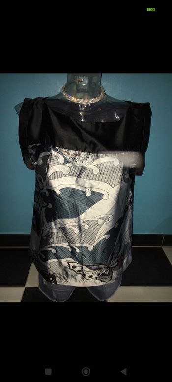 t-shirt manches courtes / blouse  satin noir jacqueline riu T42