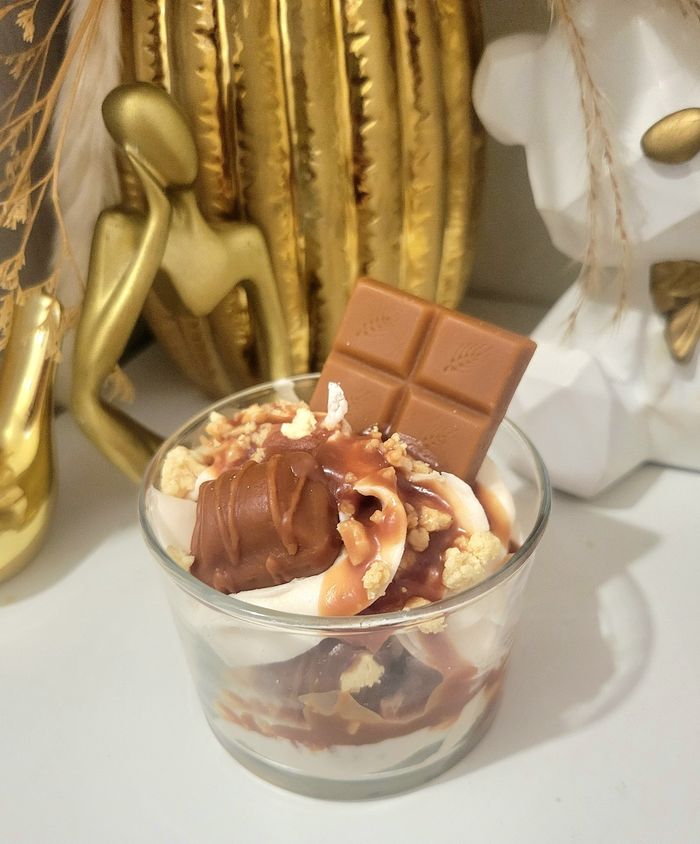 Bougie gourmande ( Kinder Country) parfumé kinder bueno - photo numéro 3