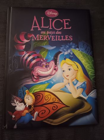 Livre Disney Alice au pays des merveilles