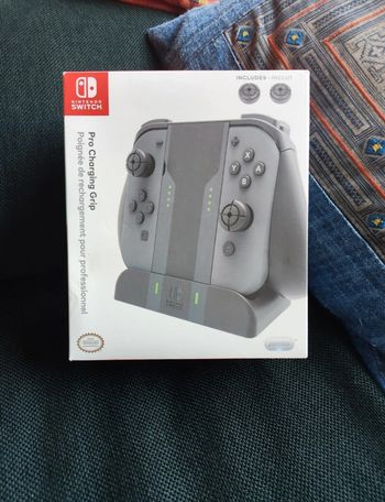 Station recharge Nintendo switch