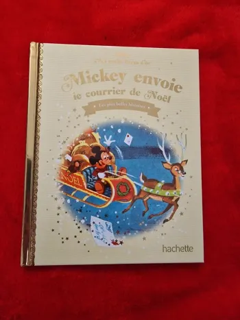 Livre 39 mes petits livres d'or Disney Mickey envoie le courrier de Noël