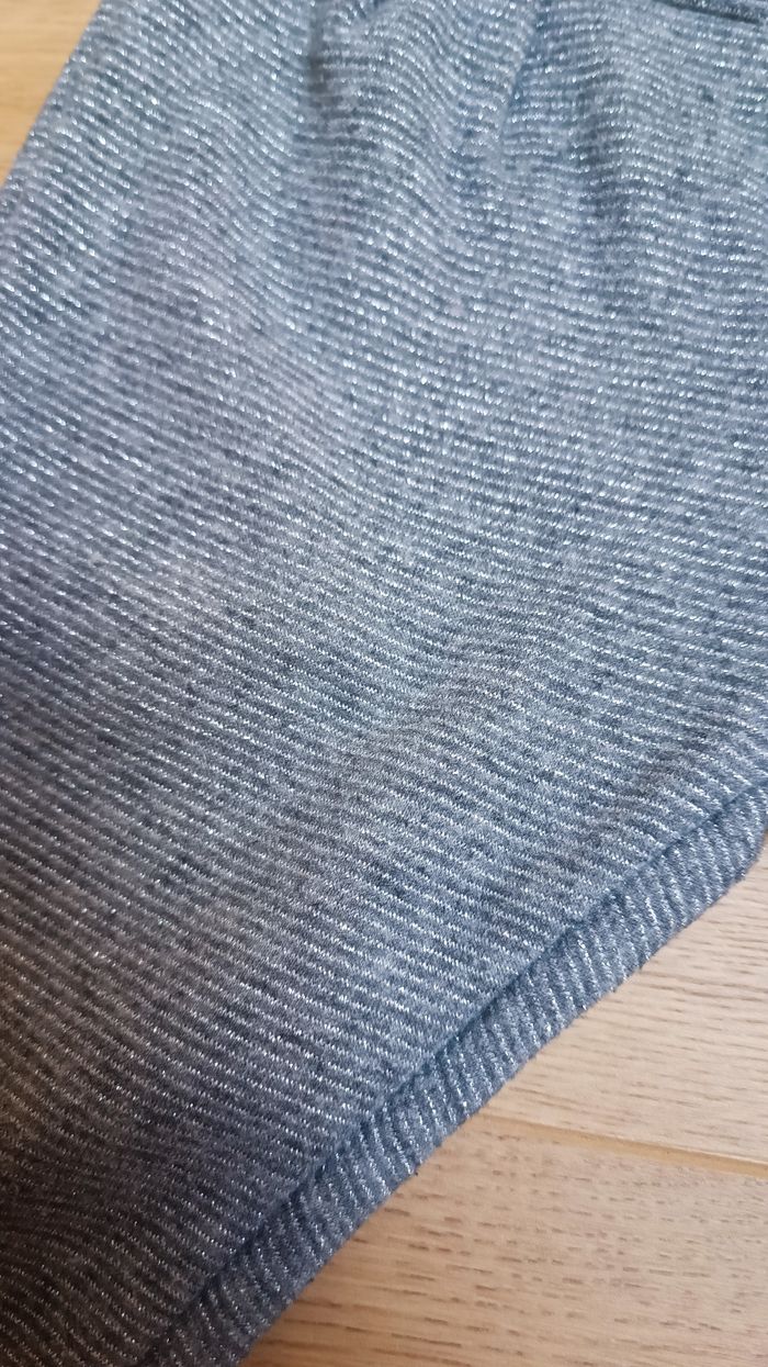 Lot 2 joggings 12 mois - photo numéro 7