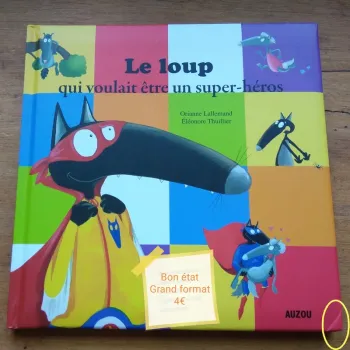 Livre Auzou Le loup grand format