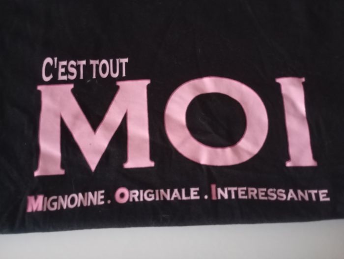 Tee-shirt manches courtes.7/8 ans .Cotin noir . Écriture rose . Parfait état. - photo numéro 6