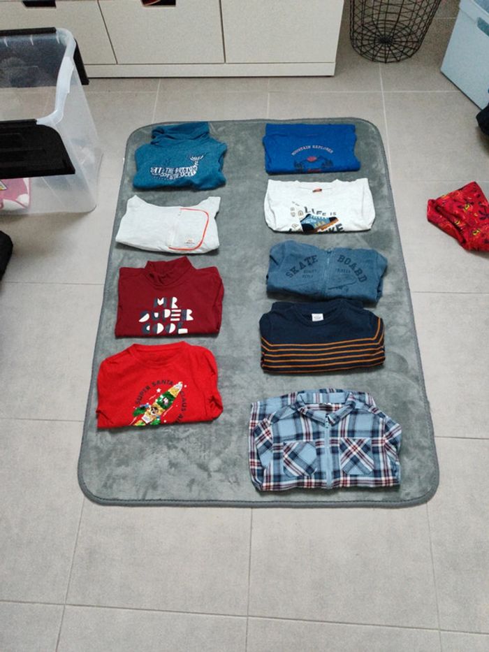 Pull gilet lot hauts vêtement 5 ans garçons