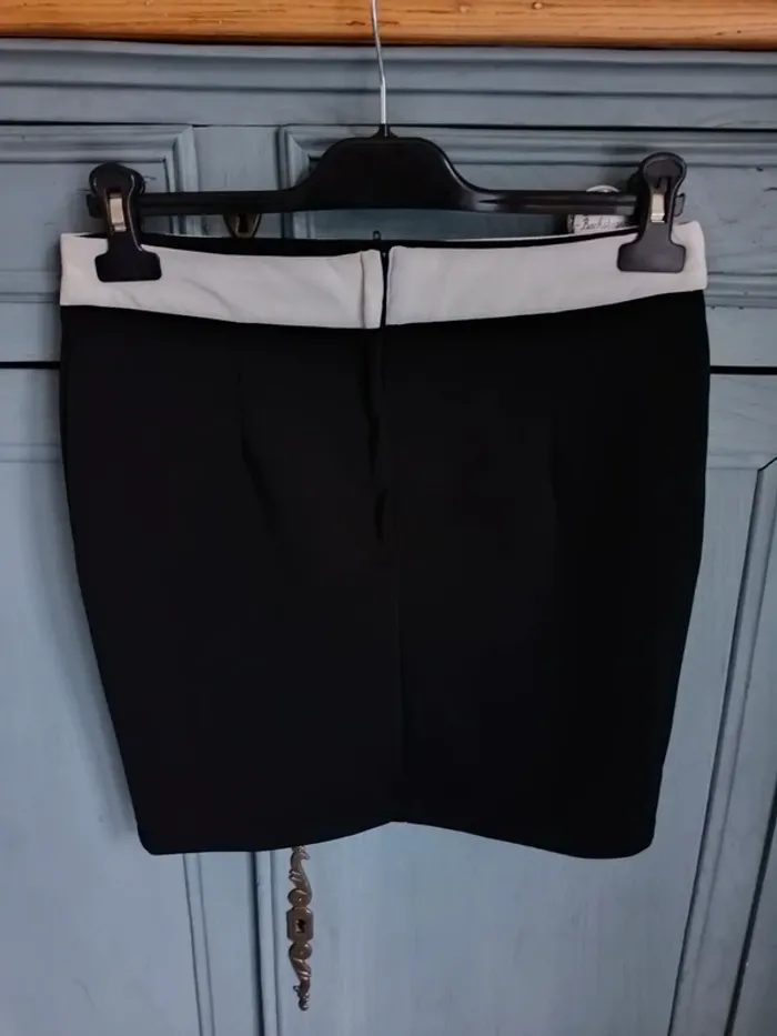 Ensemble tailleur - photo numéro 8