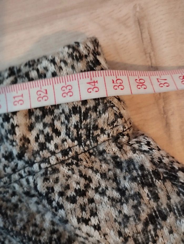 Jupe hiver mi longue imprimé 🐍 Zara taille M - photo numéro 4