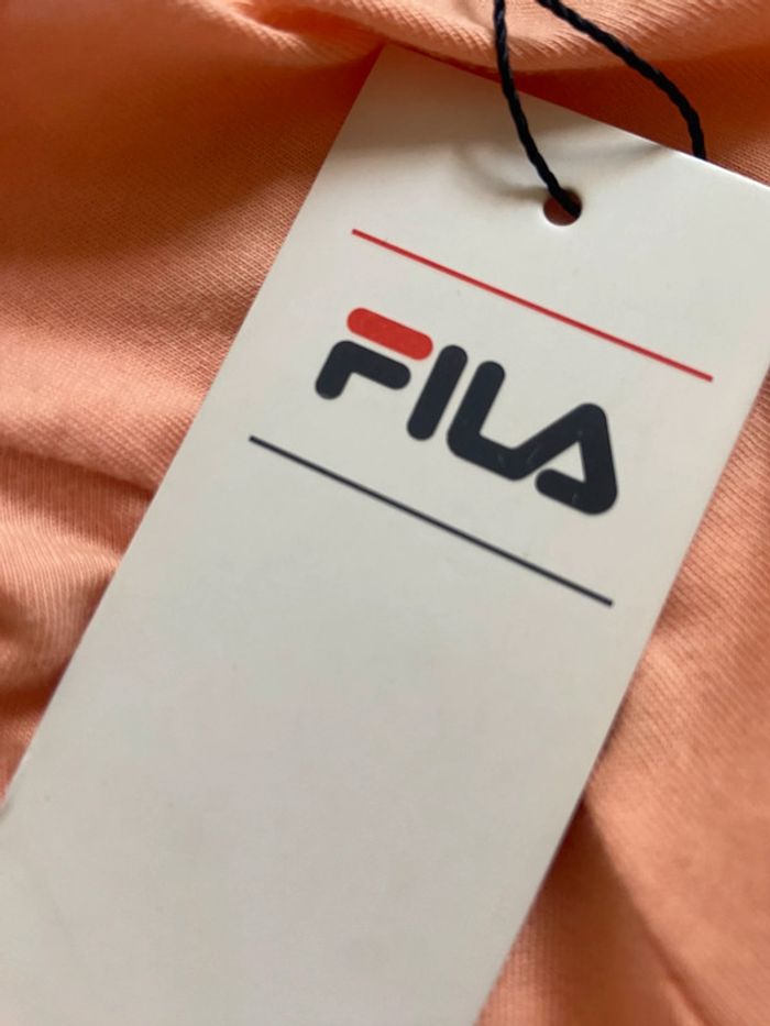 🌼T shirt crop top Fila🌼 - photo numéro 6