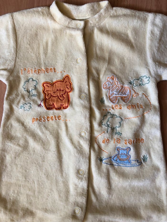 Joli pyjama/grenouillère jaune bébé 3 mois/60 cm mixte - photo numéro 3