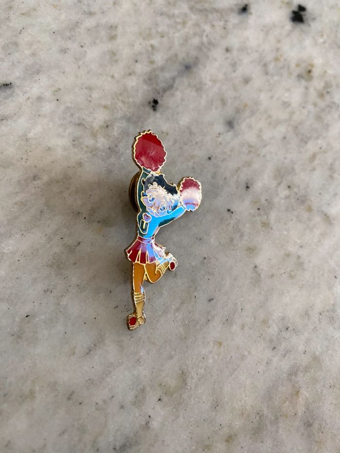 Pin’s Betty boop pompom-girls - photo numéro 6