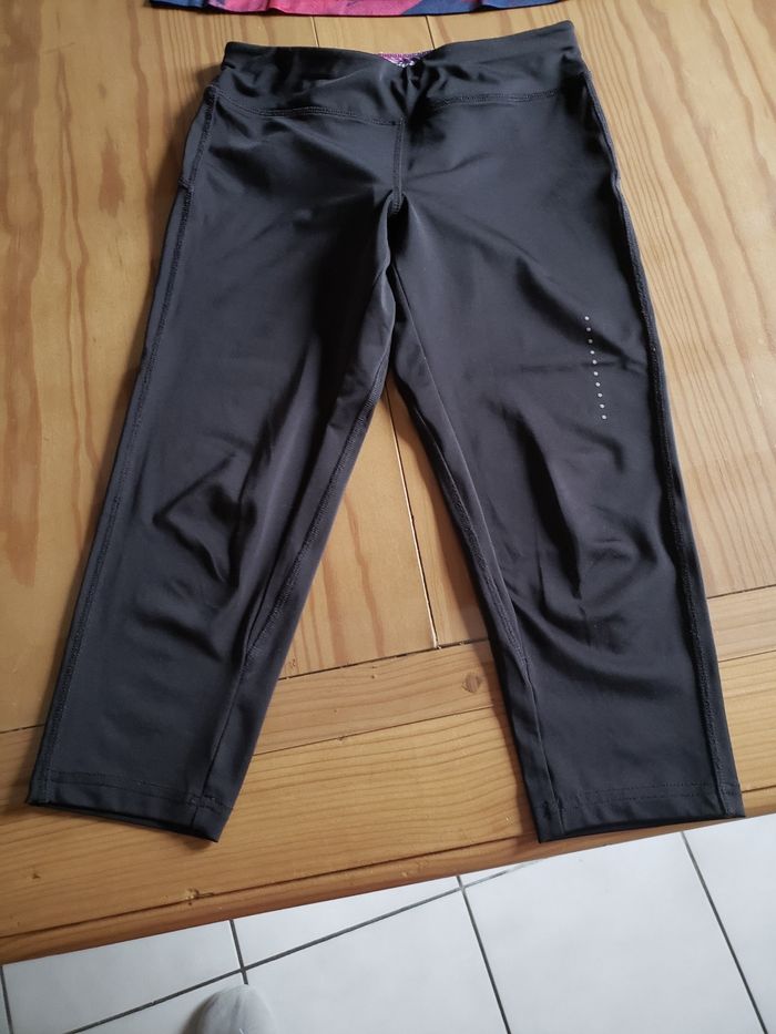 Ensemble sport femme - photo numéro 2