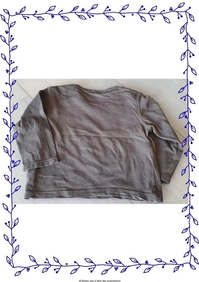 🌈 T-shirt garçon "Kiabi" 12 mois 🌈 - photo numéro 3