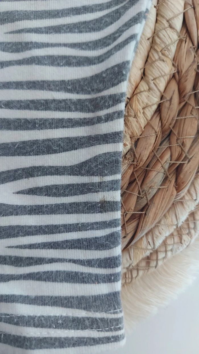 Ensemble animal zèbre 🦓 bébé fille printemps été tee-shirt manches courtes avec legging - photo numéro 6