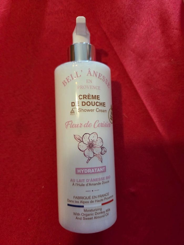 Crème de douche lait d ânesse bio fleur de cerisier 400ml