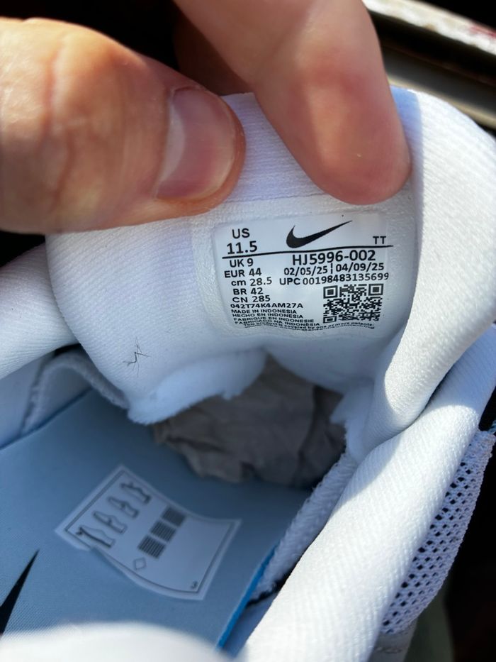 Nike Air Max 95 OG Black/Grey - Taille 44 - Neuves - photo numéro 5