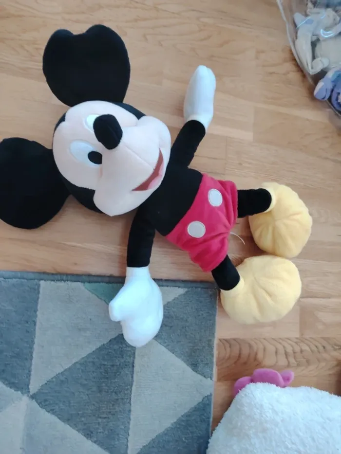 Mickey peluche - photo numéro 2