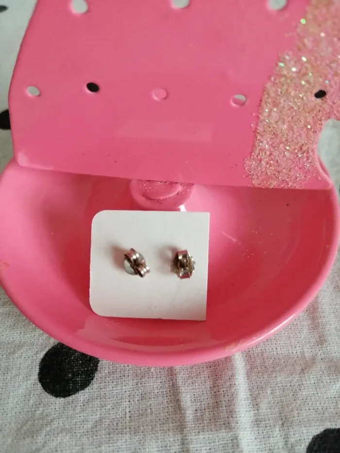 Boucles d'oreilles boules effet cristaux rose clair / sans marque - photo numéro 4