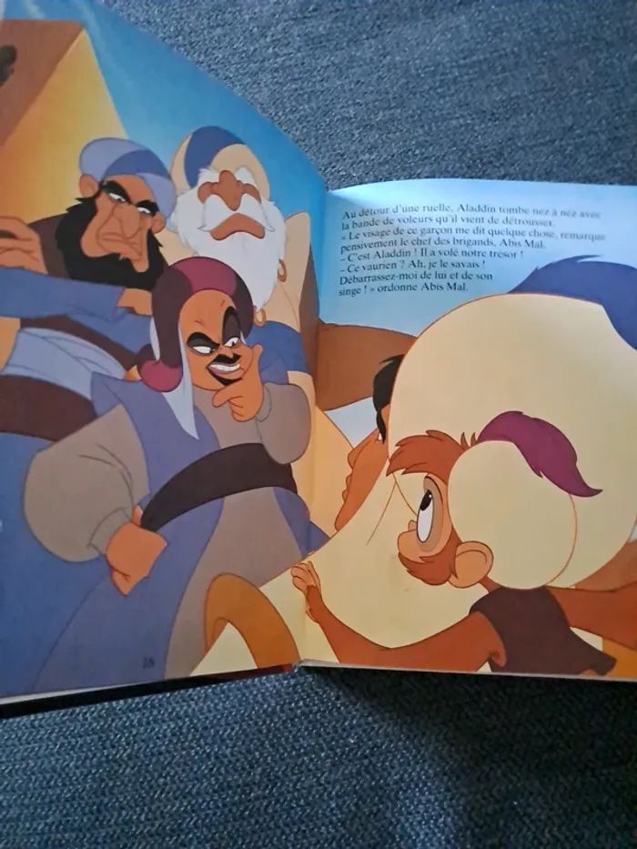 Livre Disney "le retour de Jafar" - photo numéro 4