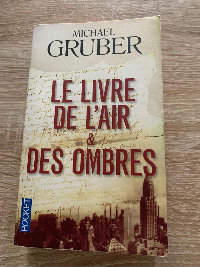 Le livre de l’air & des ombres
