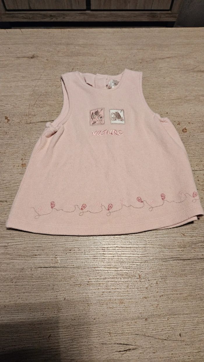 Robe rose épaisse sans manche, 12 mois, peu mise