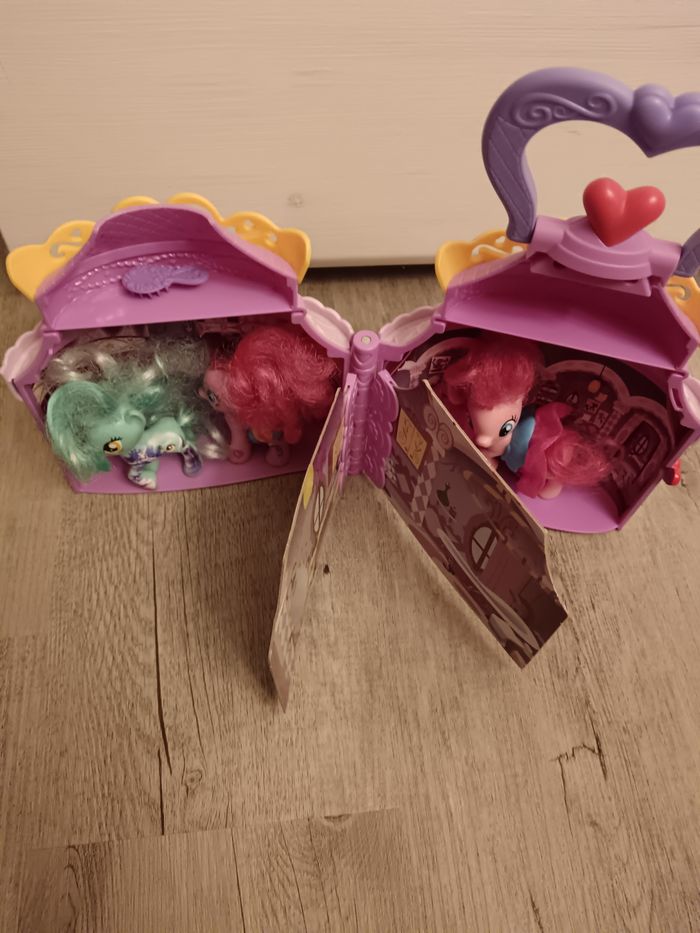 Château princesse Little Pony - photo numéro 4