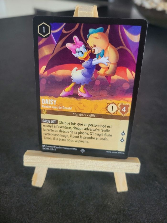 Carte lorcana Daisy