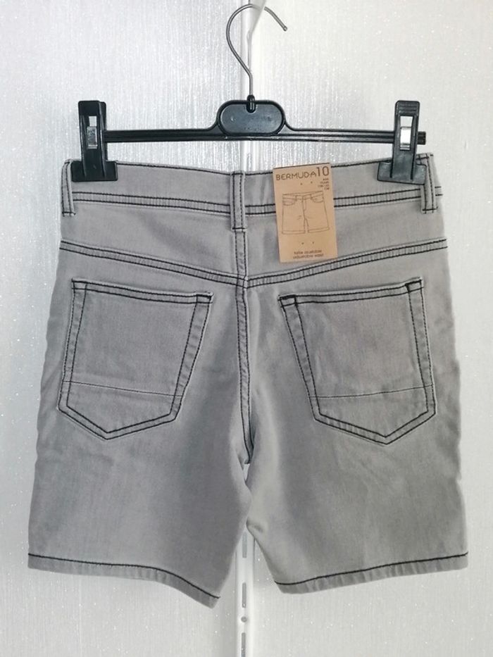 Bermudas slim confort 10ans 138.143cm Neuf Étiqueté - photo numéro 2