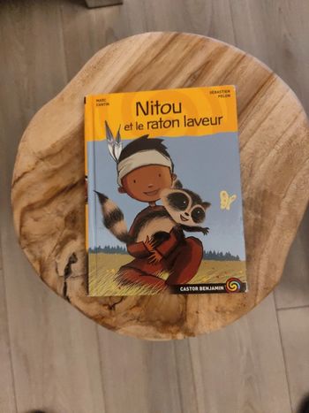 🙂 livre nitou et le raton laveur 🙂