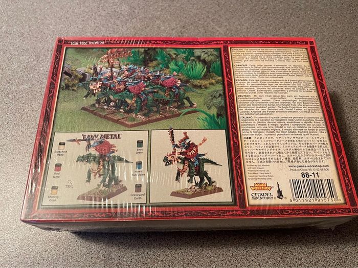 Boîte Warhammer Neuve - photo numéro 2