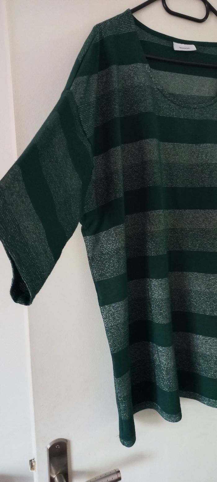 Haut vert foncé - photo numéro 3