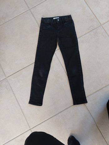 Skinny 8 ans kiabi noir