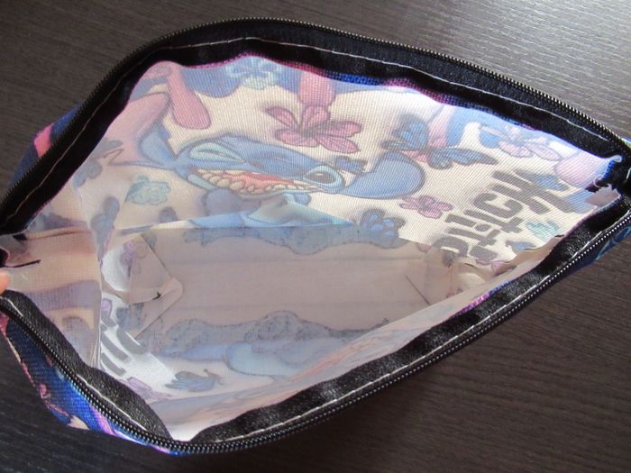 Trousse de toilette Stitch neuve - photo numéro 2