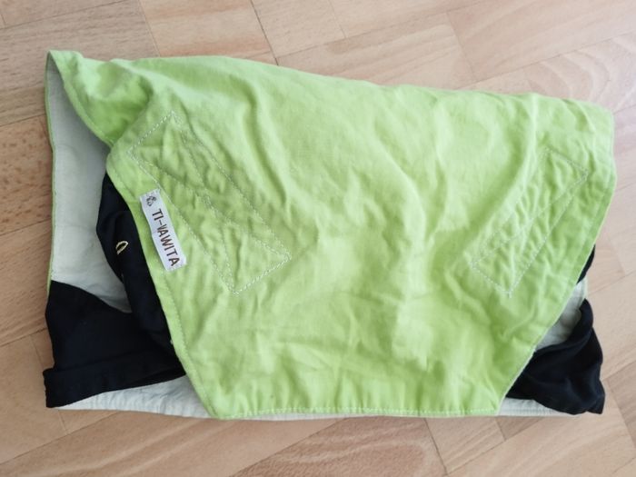Ti Wawita -Porte Bébé MEI TAI ventral vert et noir - photo numéro 4