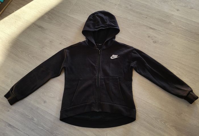 Veste de sport à capuche