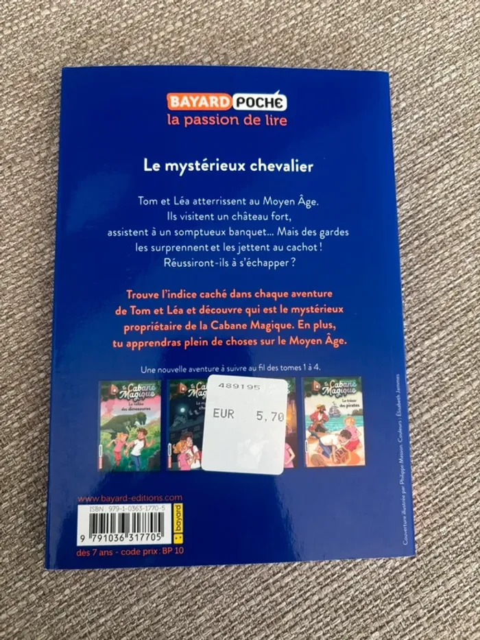 La cabane magique le mystérieux chevalier - photo numéro 2