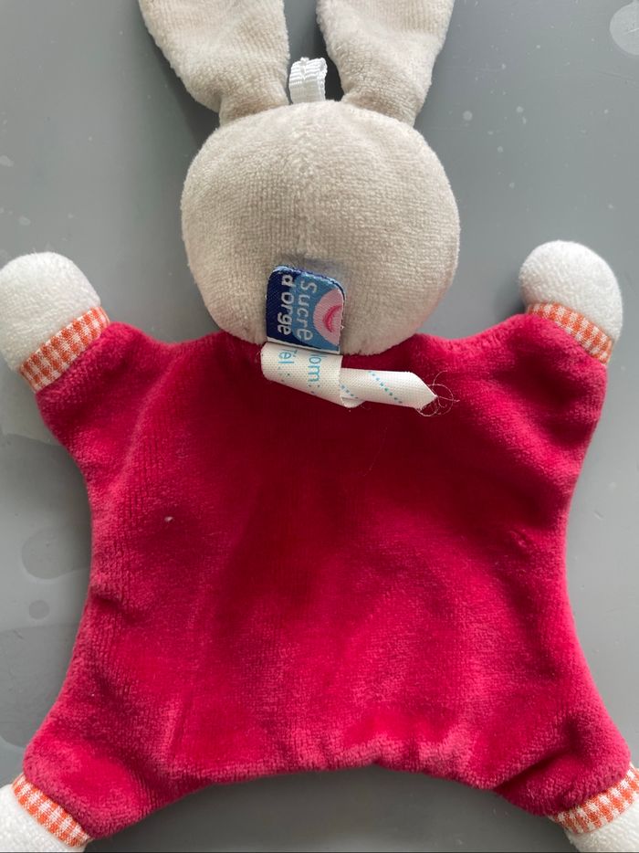 Petit doudou lapin Sucre d'Orge rouge et blanc très bon état - photo numéro 8
