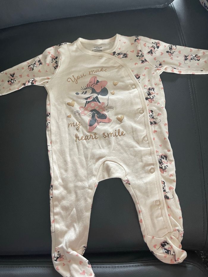 Pyjama Minnie 3-6 mois - photo numéro 3