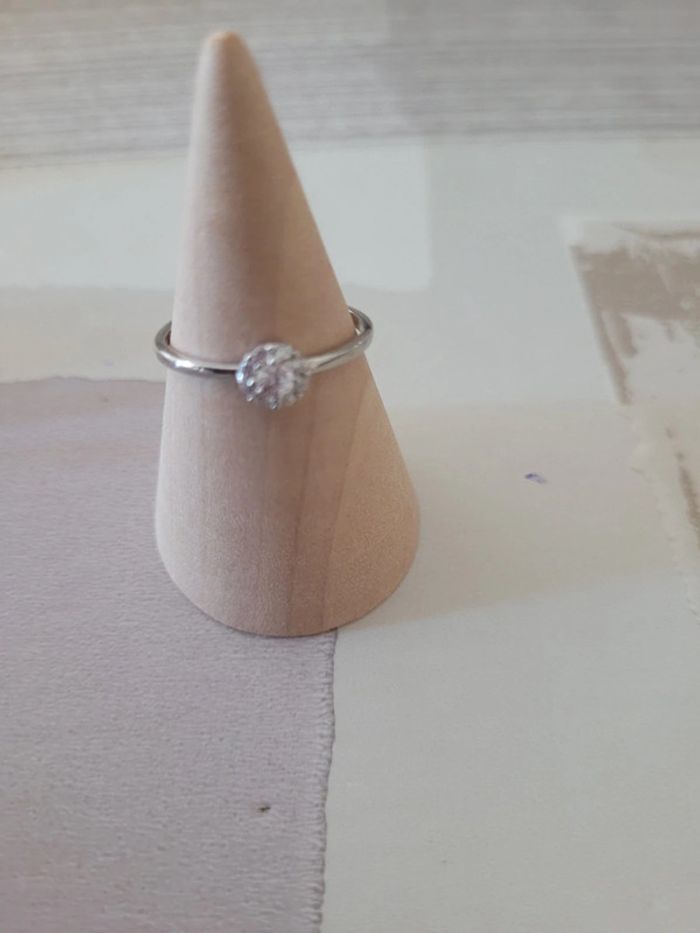 Bague en argent sterling Taille 56 neuve