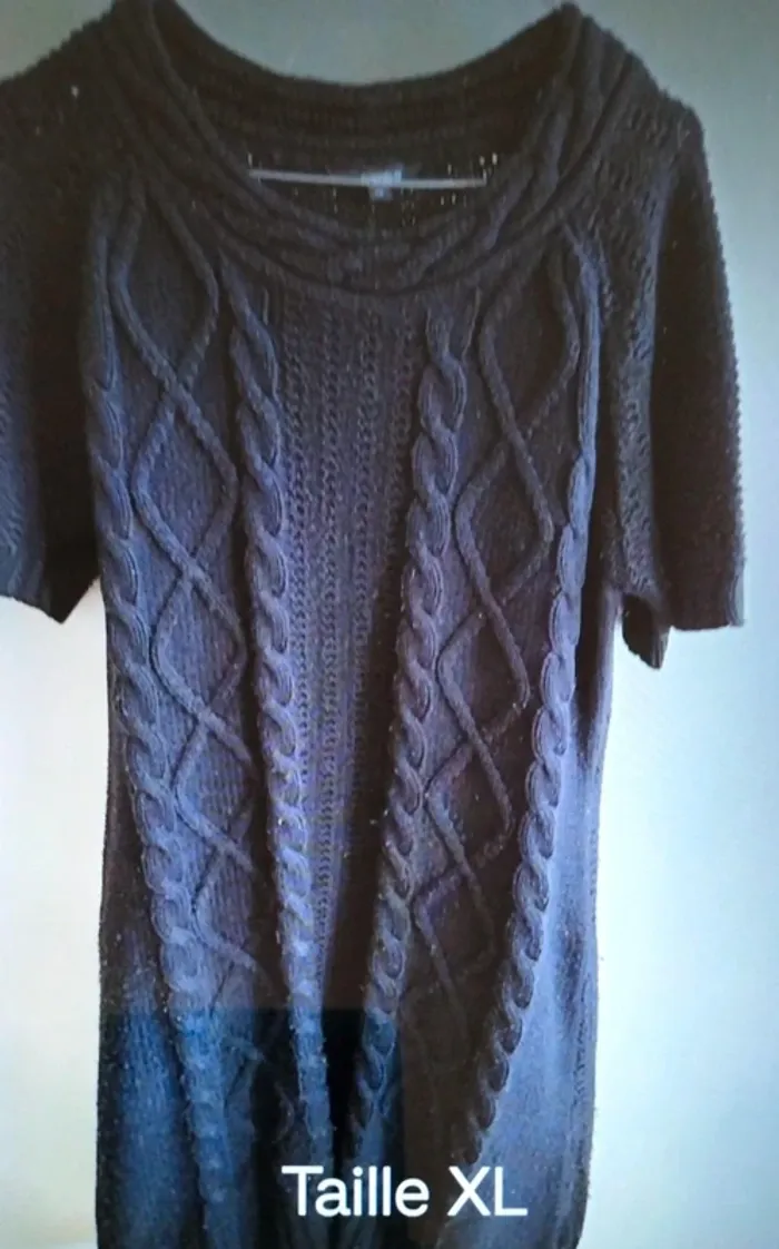 Robe pull XL